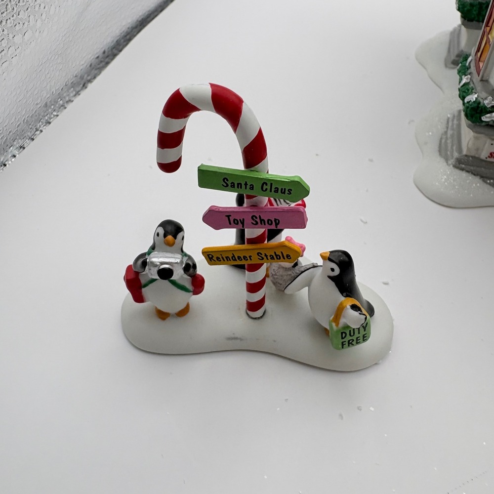 Department 56 North Pole Penguin Visitors Center Christmas Village Set 805547 - Picture 2 of 12